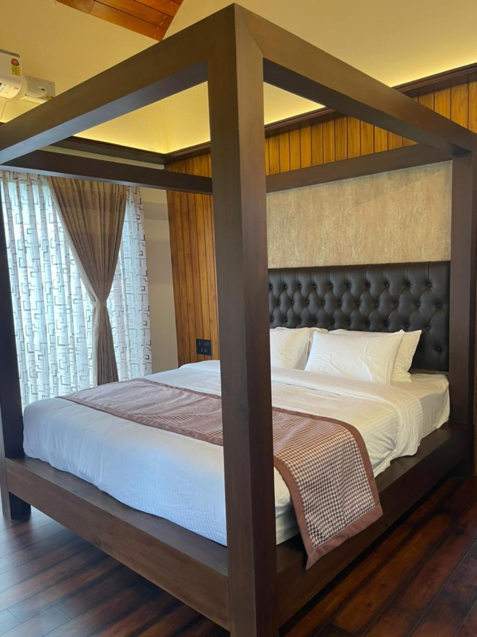 Biranji Aqua Retreat 호텔 Chikmagalūr 외부 사진