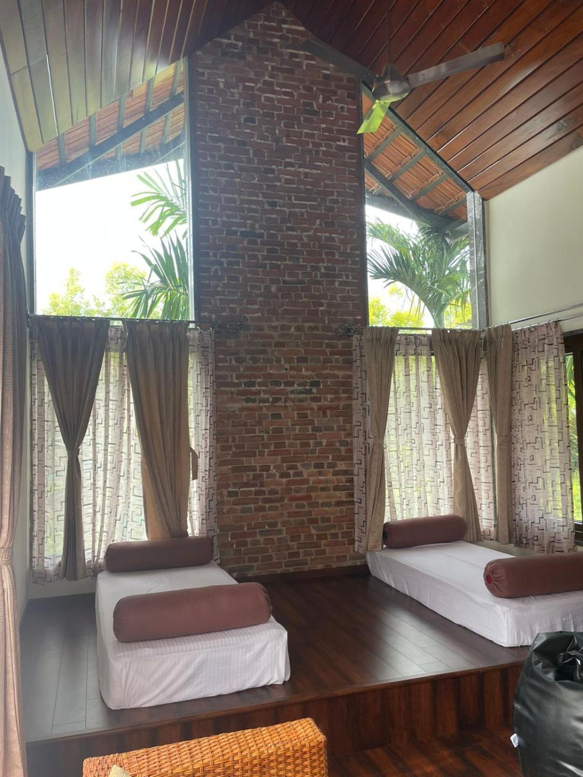 Biranji Aqua Retreat 호텔 Chikmagalūr 외부 사진