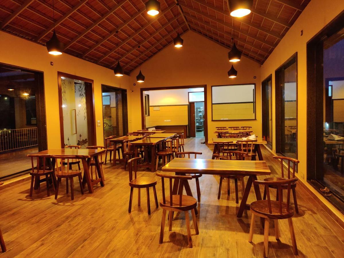 Biranji Aqua Retreat 호텔 Chikmagalūr 외부 사진