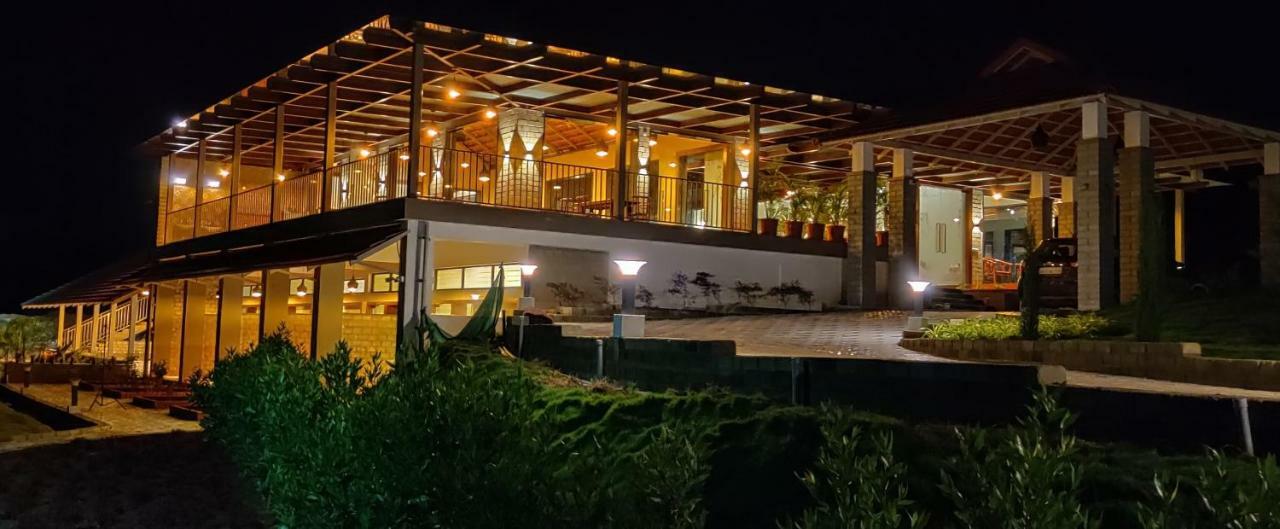 Biranji Aqua Retreat 호텔 Chikmagalūr 외부 사진